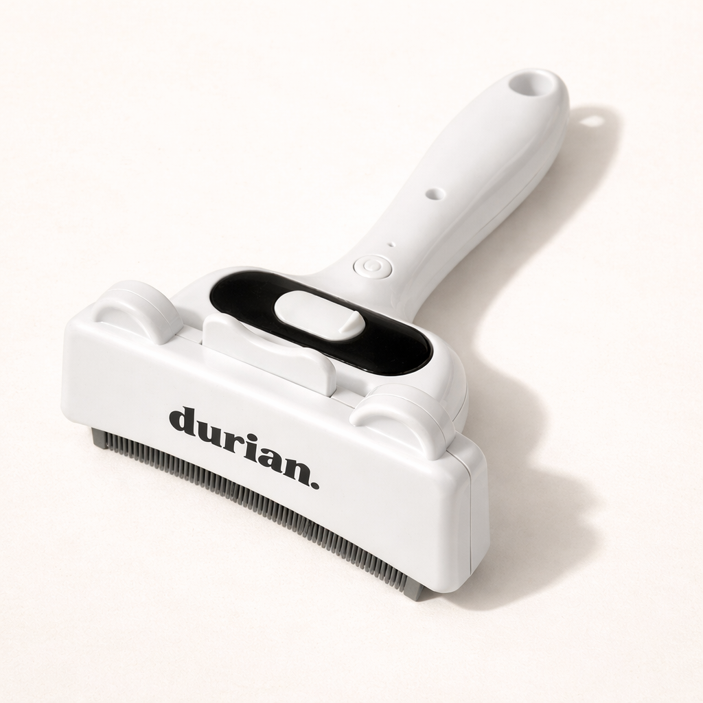 3-in-1 Pet Mist Brush for Cats & Dogs | Deshedding, Detangling & Massage Grooming Comb